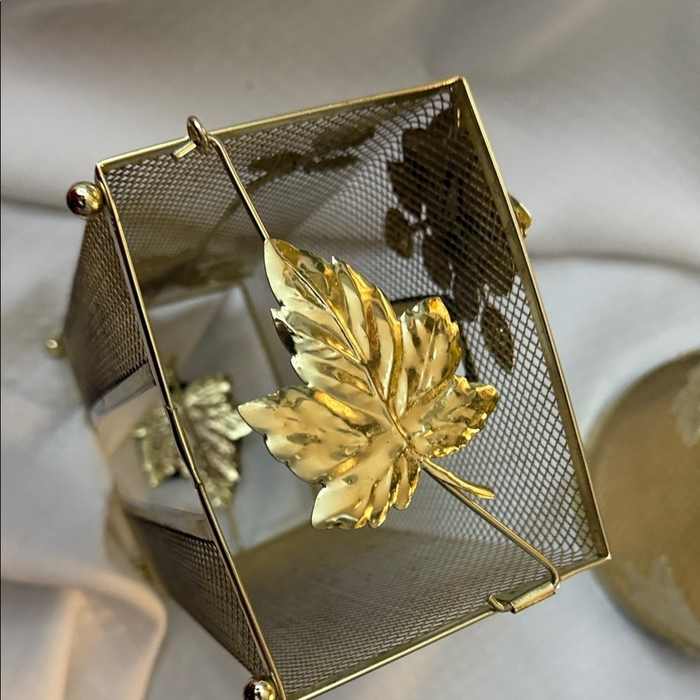 Vintage Hollywood Regency Gold Mesh Wastebasket & Tissue Box Cover Ornate Floral - Picture 9 of 15